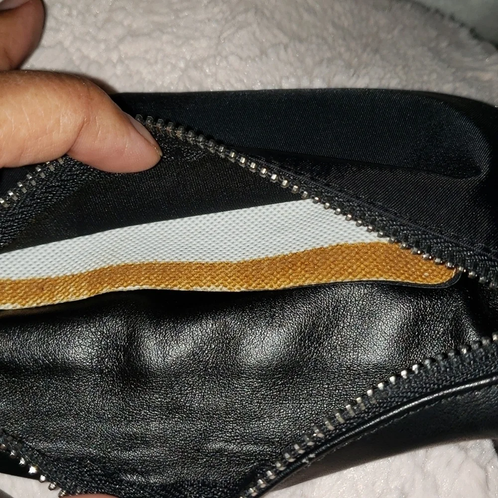 NEW- Style & Co Black Waist Pack/ Fanny Pack, Nylon, Sz Medium - Picture 6 of 6